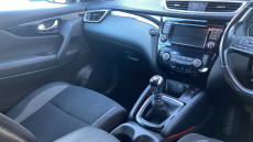 Nissan Qashqai 1.3 DiG-T Acenta Premium 5dr Petrol Hatchback